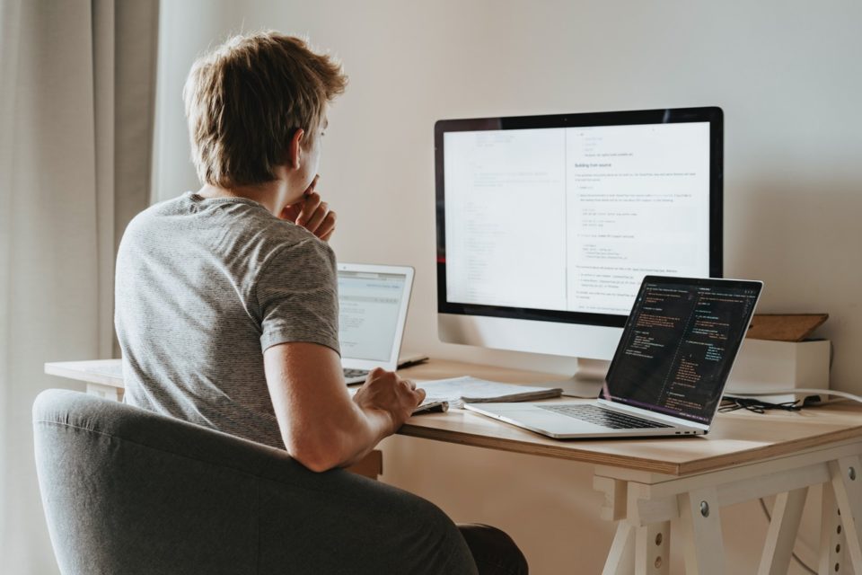 Comment devenir Consultant Informatique ?