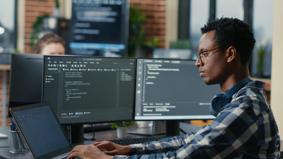 Etudes en informatique : quelle spécialité choisir selon son profil ?