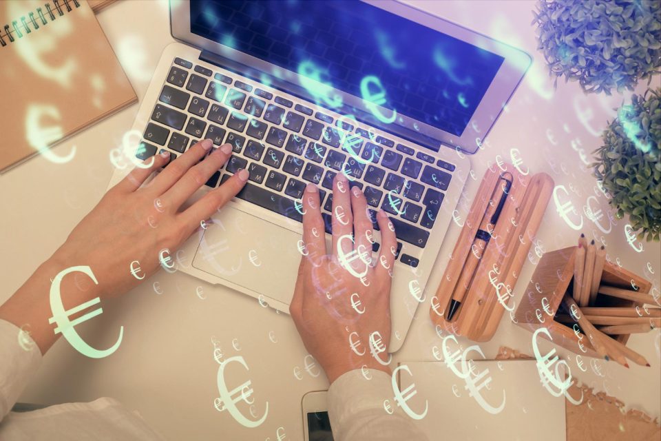 Comment financer ses études en informatique?