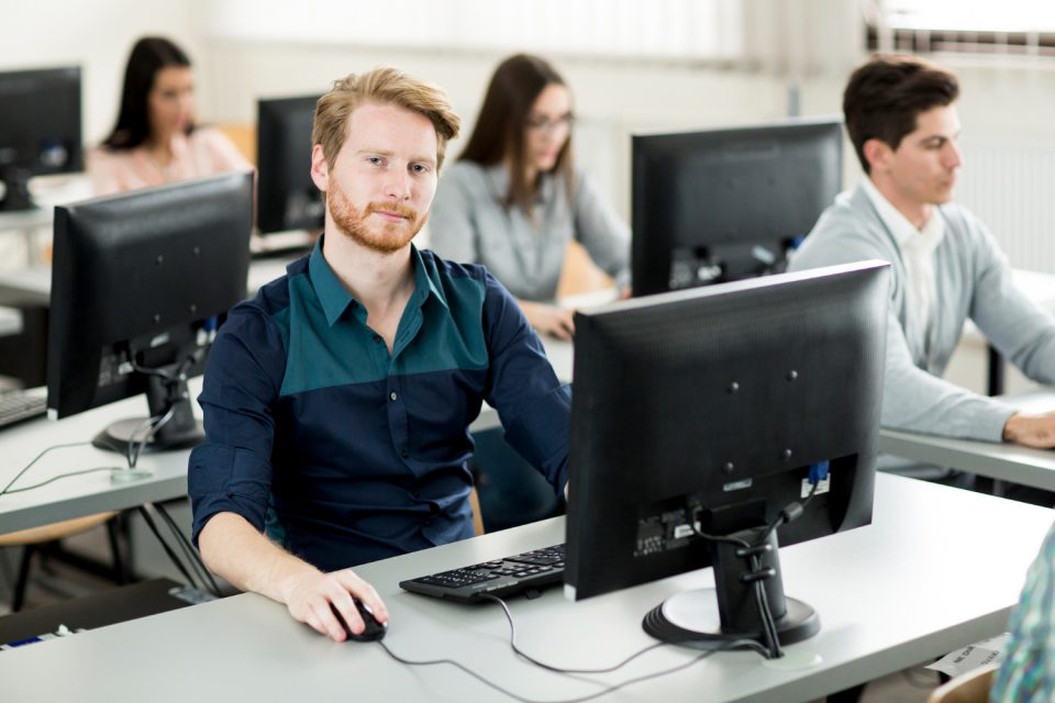 IA et métiers It: nouveaux profils recherchés en 2026